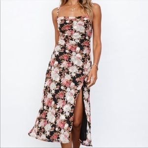 Hello molly midi dress!